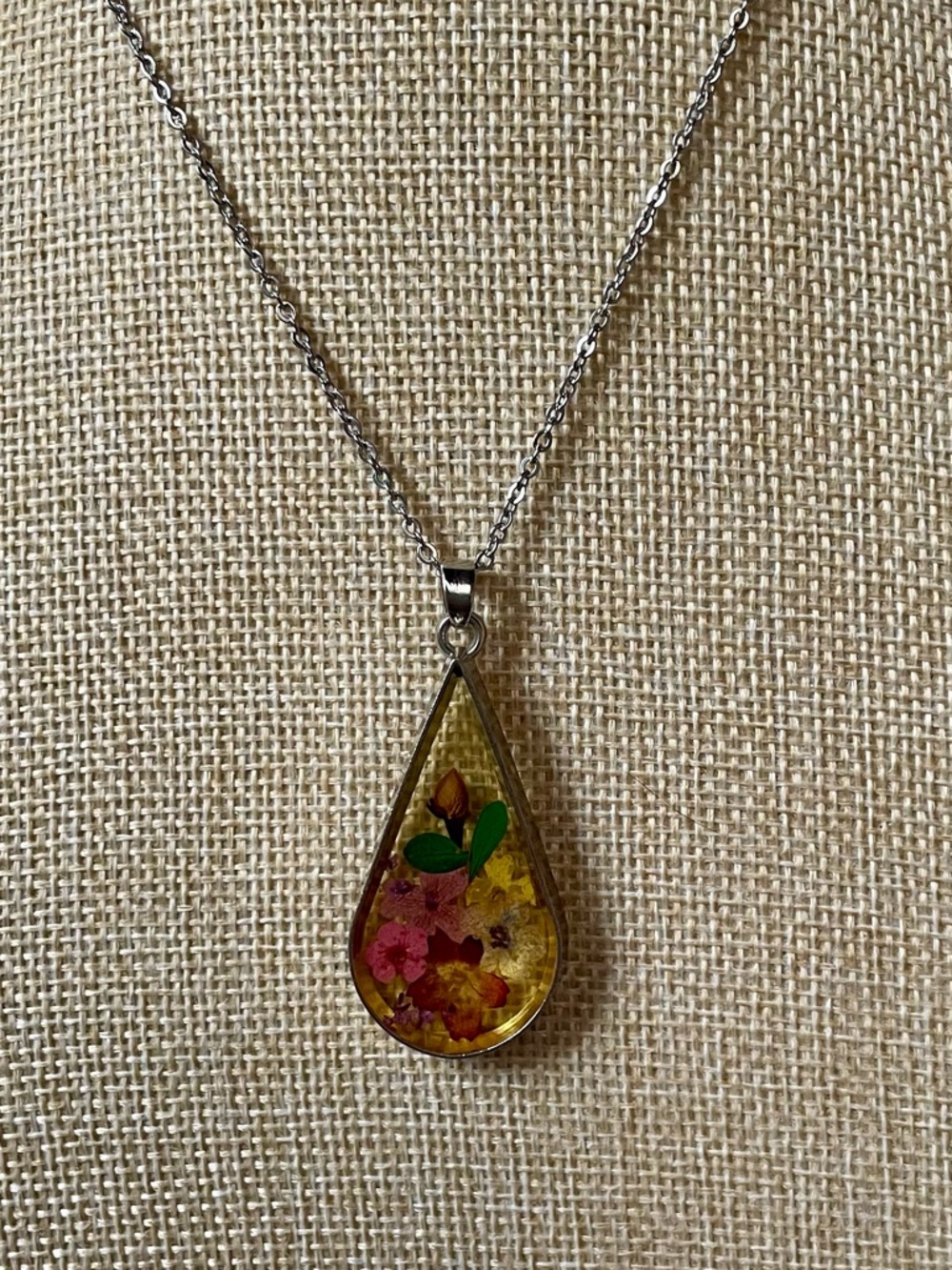 Handmade Yellow Teardrop Floral Resin Necklace - Picture 2 of 3